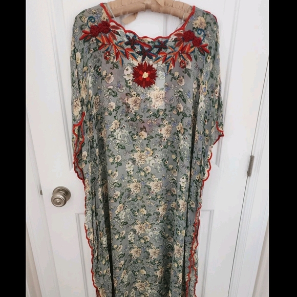 Zara Floral Maxi Dress in Sage Green with Red Embroidery - Picture 4 of 7